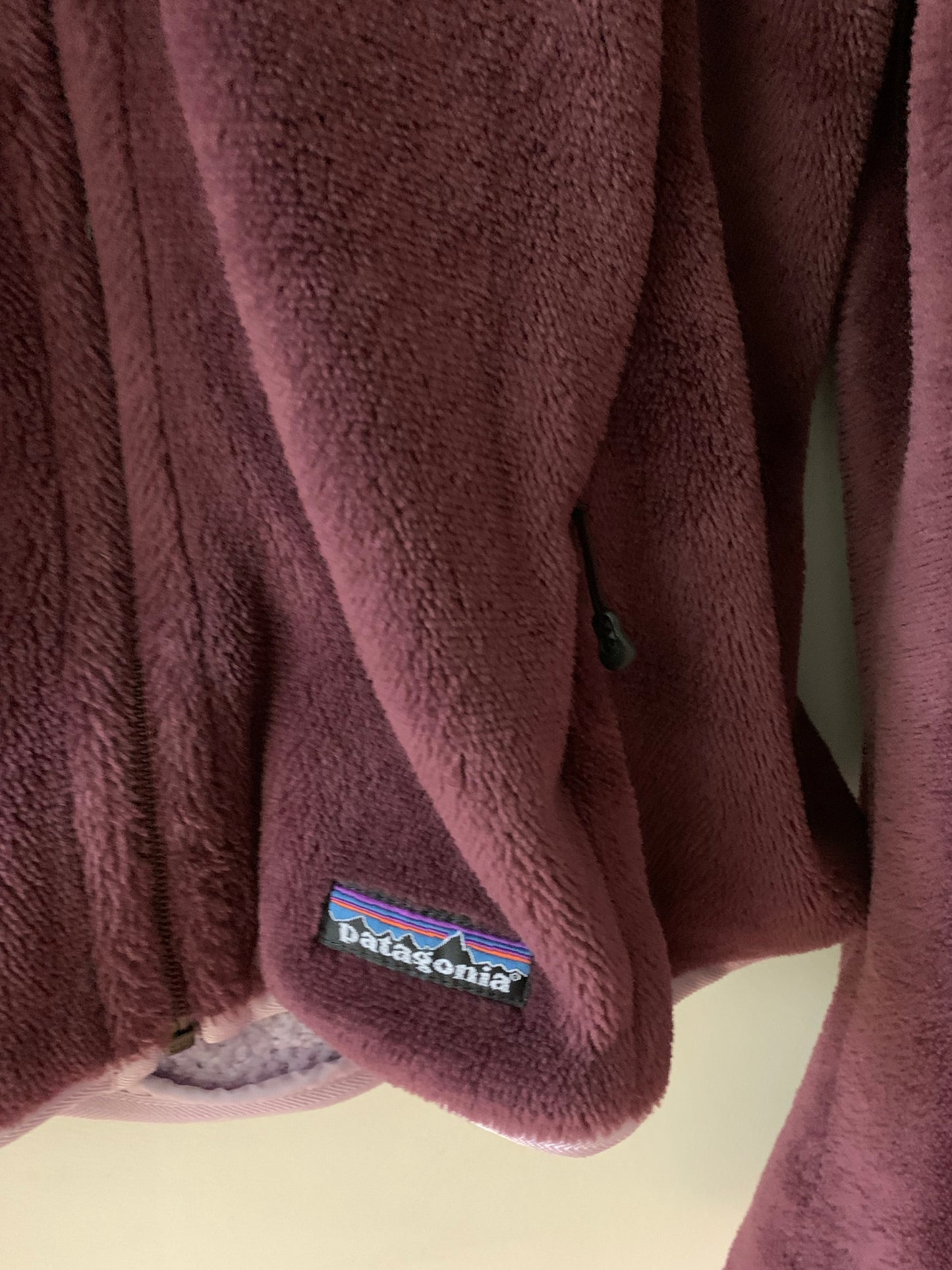 Patagonia Plum Purple Full Zip Fleece Jacket Embroidered Monogram Letter R, Size Small