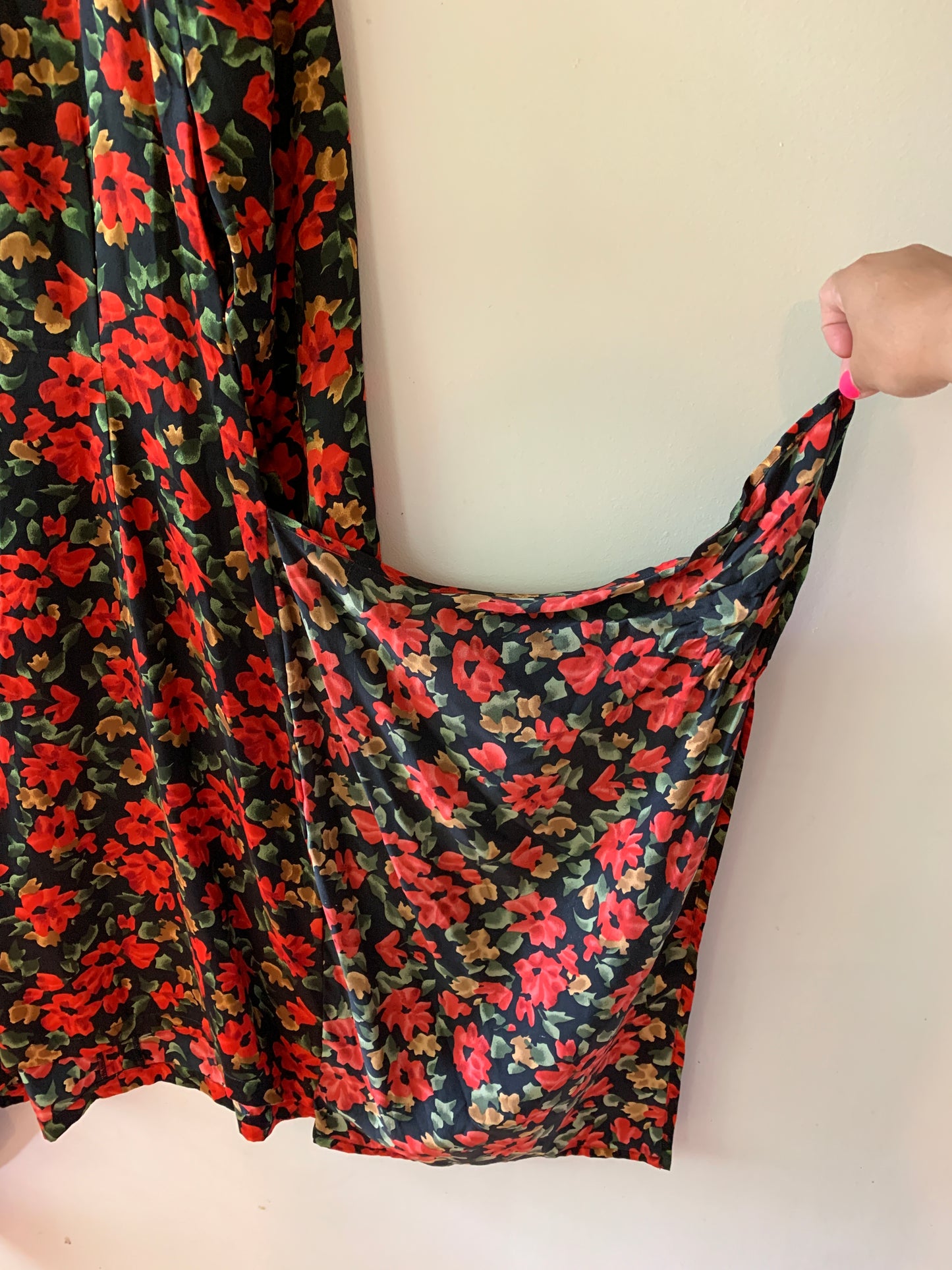 Vintage 1980s Mary Jo Bruno 100% Silk Floral Dress