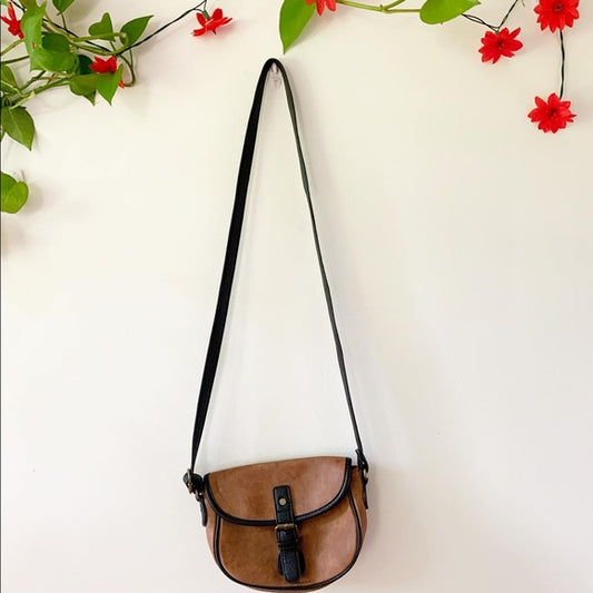 G.H Bass Crossbody Purse, Brown